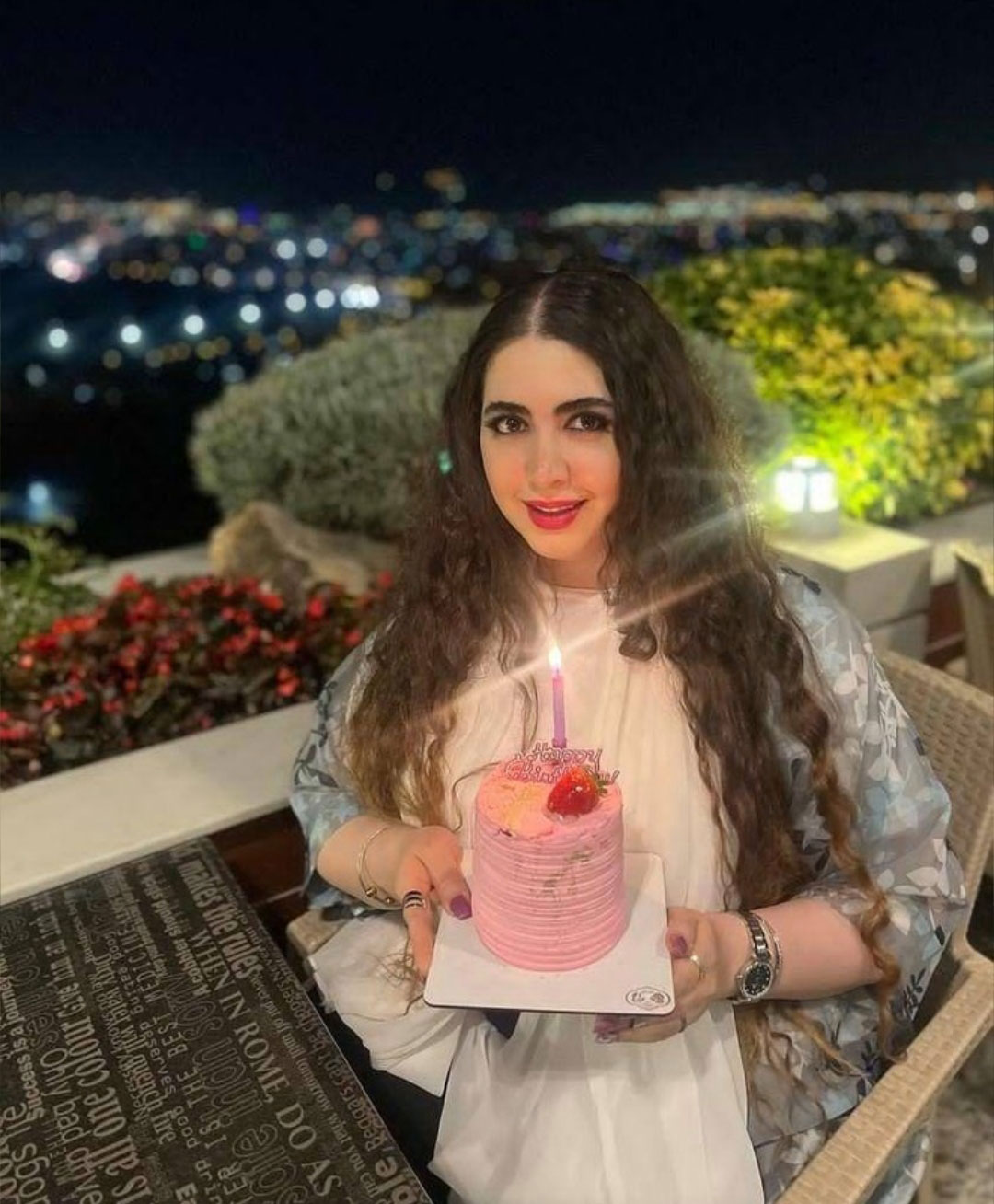 نمونه جراحی بینی دکتر حسنانی